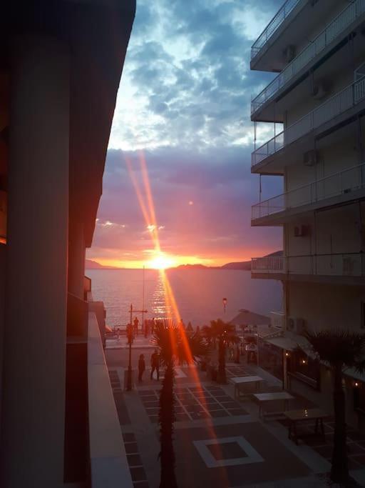 Seaside Family Apartment Loutraki Dış mekan fotoğraf