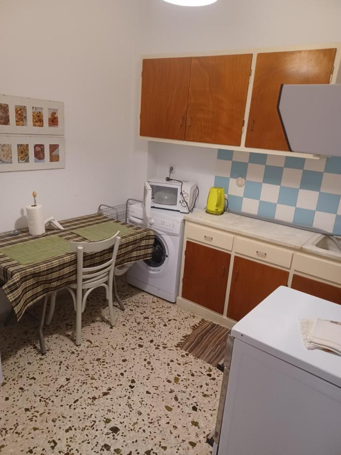 Seaside Family Apartment Loutraki Dış mekan fotoğraf