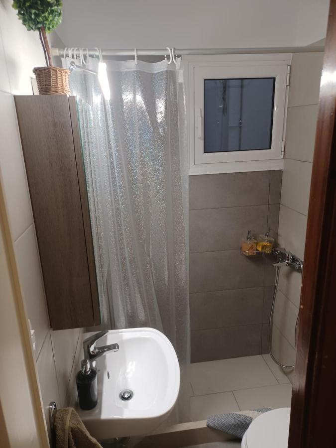 Seaside Family Apartment Loutraki Dış mekan fotoğraf