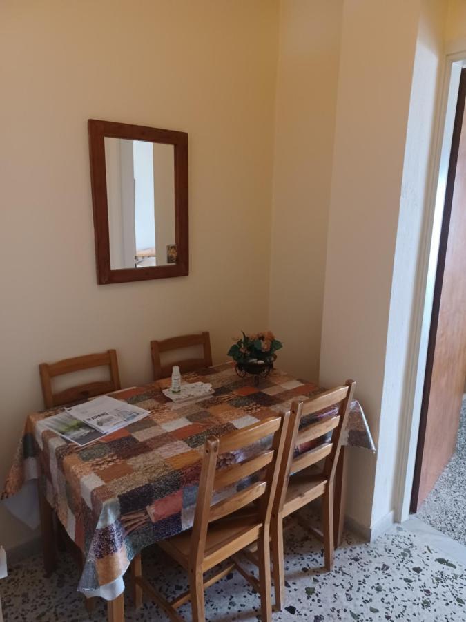 Seaside Family Apartment Loutraki Dış mekan fotoğraf